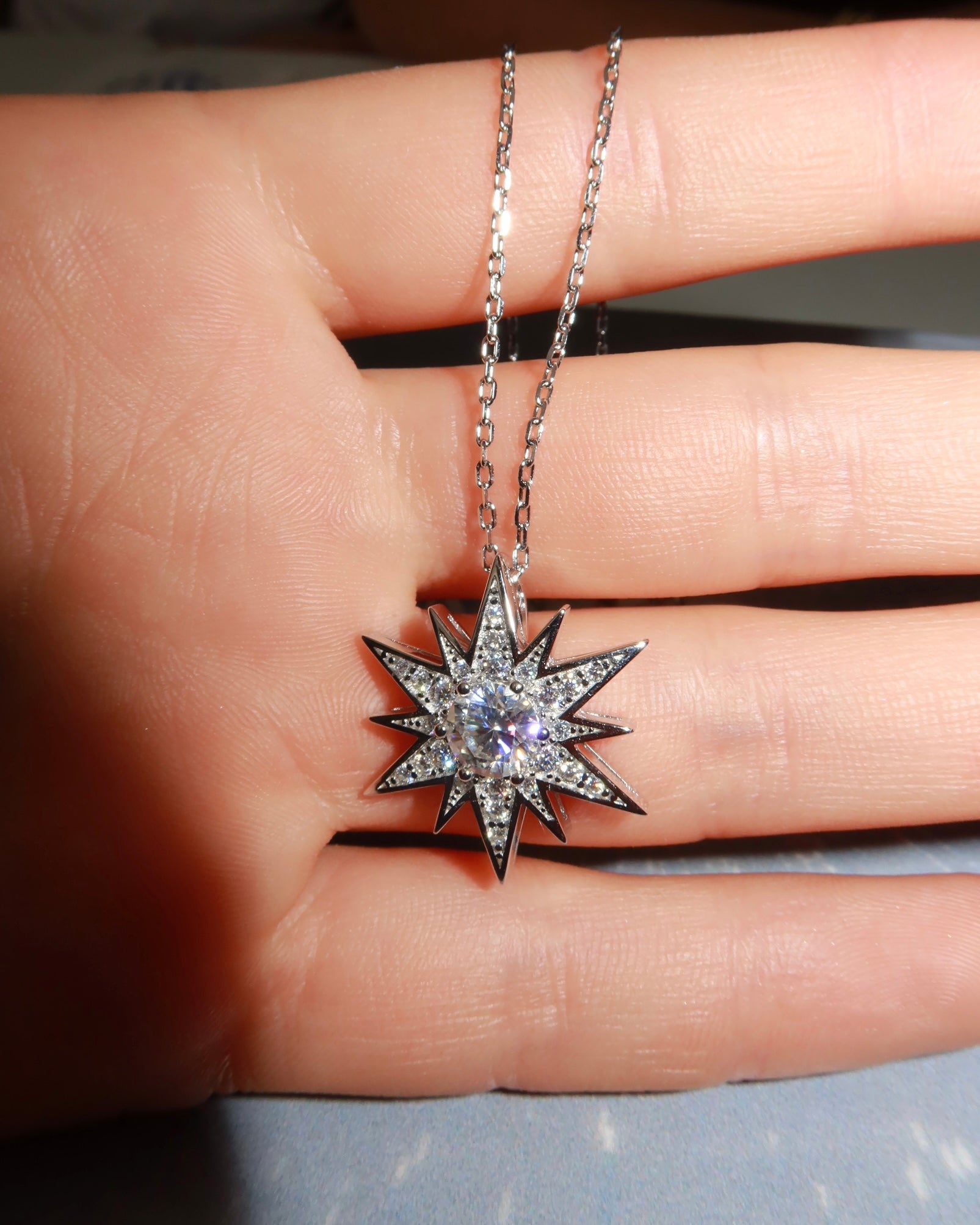 STELLI Statement Pendant with Chain White Gold Vermeil with Moissanites