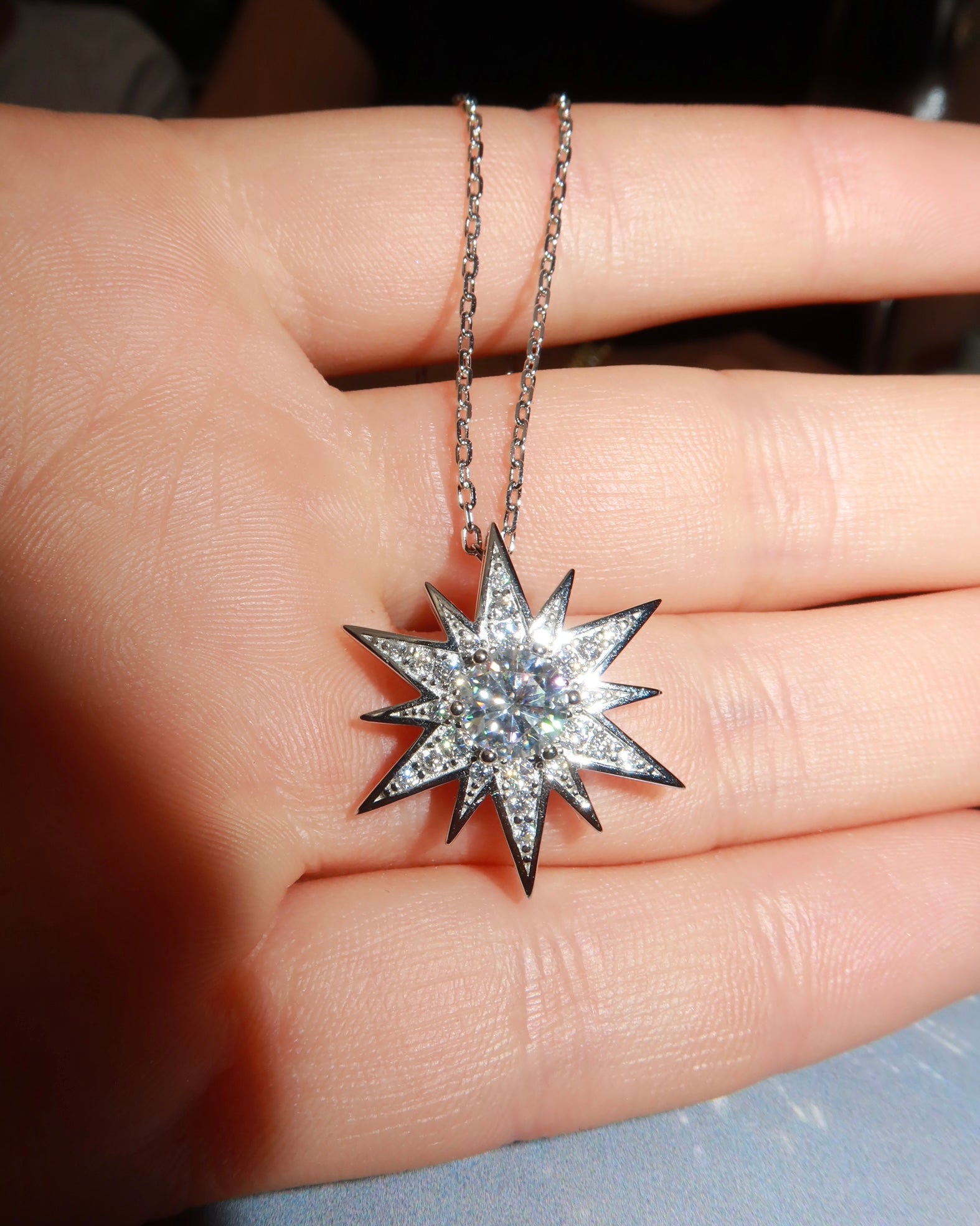 STELLI Statement Pendant with Chain White Gold Vermeil with Moissanites