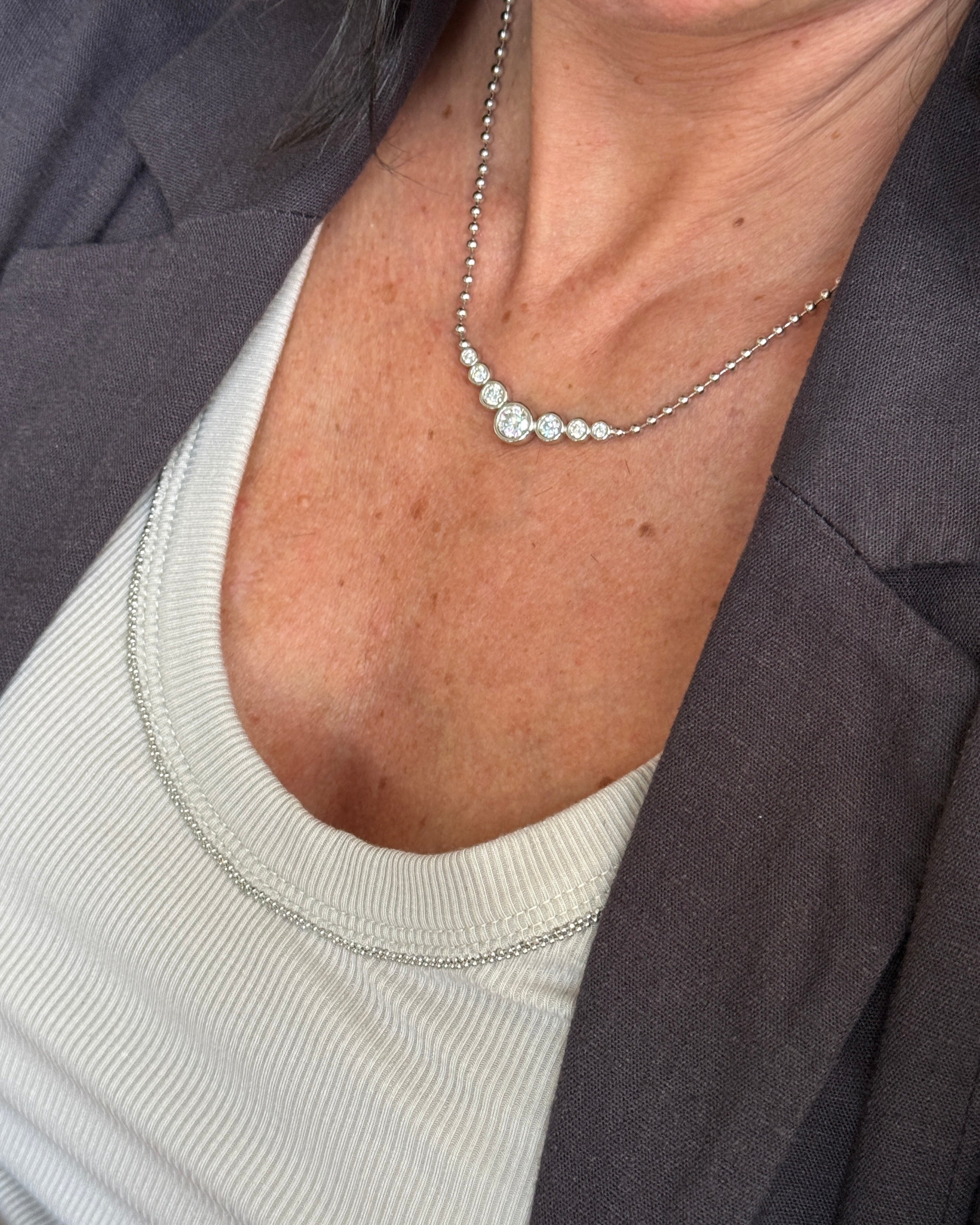 ETERI LOVE NECKLACE White Gold Vermeil with Moissanites